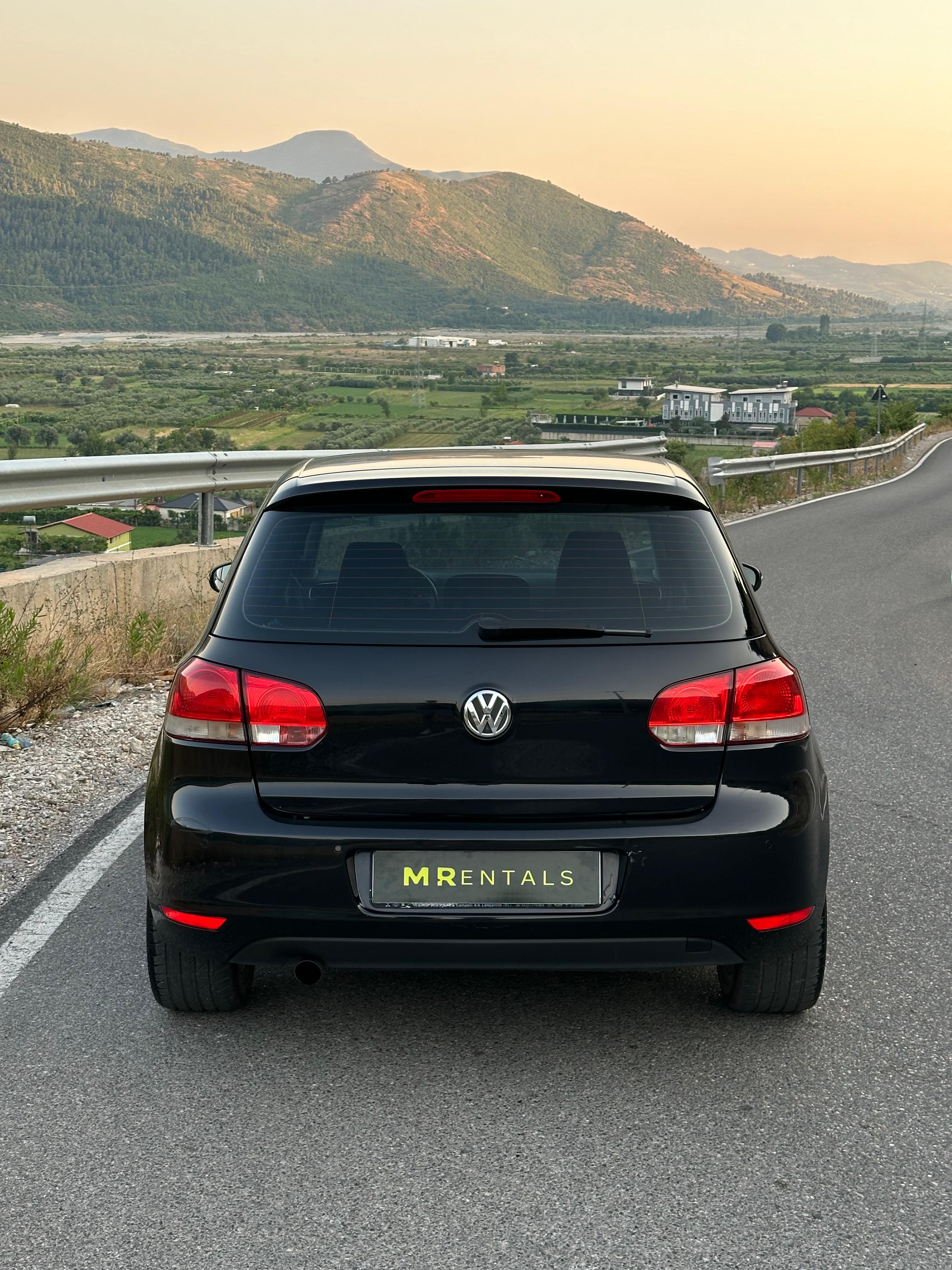 VW Golf 6 pamje e brendshme